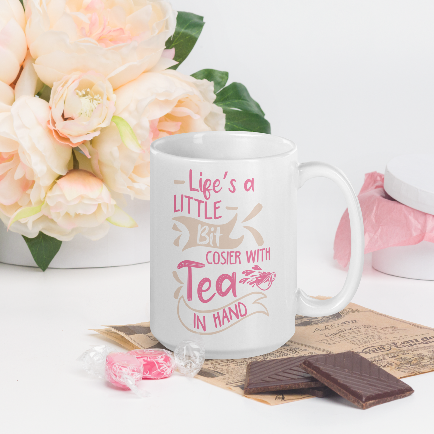 Tasse Feel Positive 15oz "Life's a bit Little Bit Cosier with Tea in hand"
